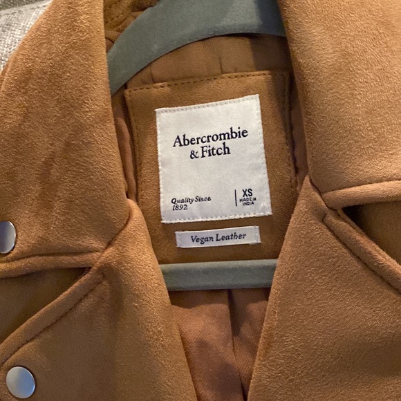 Abercrombie & Fitch Camel Vegan Leather XS Jacket - Picture 3 of 3